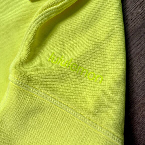 *NEW Lululemon Women's Perfectly Oversized Cropped Crew Sweatshirt - Yellow - Picture 7 of 9